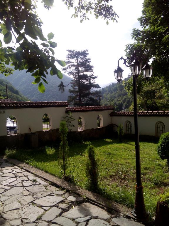 Family Hotel Pchelina Rila Monastery Kültér fotó